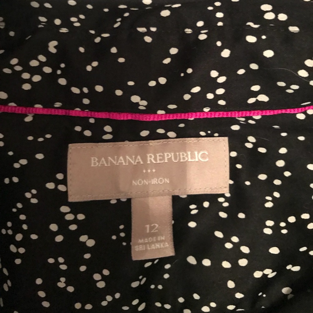 NWOT Banana Republic button down shirt - Picture 3 of 5